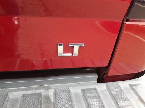 Used 2018 Chevrolet Silverado 1500 LT w/ All Star Edition image 21