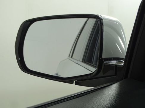 Used 2020 Acura MDX FWD image 40