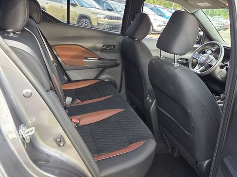Used 2024 Nissan Kicks SR w/ Interior Electronics Package FWD image 15