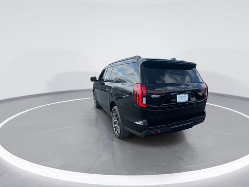 Used 2025 Ford Expedition Max Platinum w/ Stealth Performance Package image 7