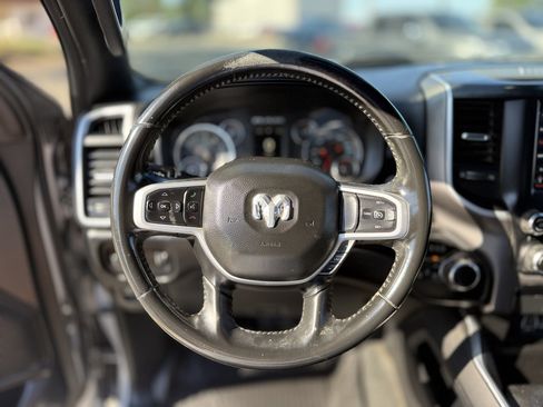 Used 2021 RAM 1500 Big Horn AWD/4WD image 32