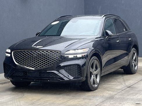 Used 2025 Genesis GV70 3.5T Sport w/ Sport Prestige Package image 1