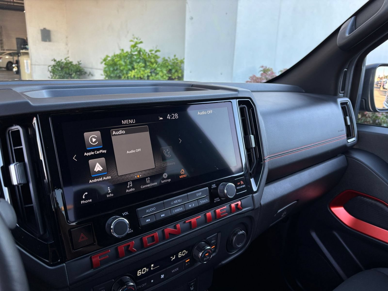 Used 2026 Nissan Frontier PRO-4X AWD/4WD image 19