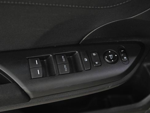 Used 2020 Honda Civic EX image 19