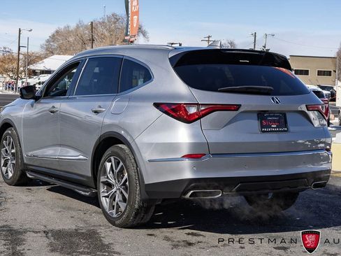 Used 2023 Acura MDX SH-AWD w/ Technology Package image 18