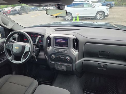 Used 2020 Chevrolet Silverado 1500 Custom w/ Custom Value Package image 45