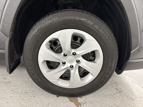 Used 2024 Toyota RAV4 LE FWD image 12