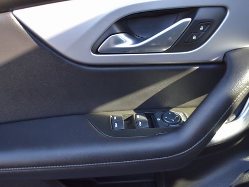 Used 2021 Chevrolet Blazer LT w/ LPO, Black Accent Package image 10