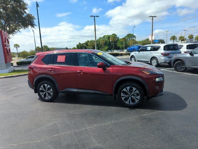 Certified 2021 Nissan Rogue SV FWD image 2