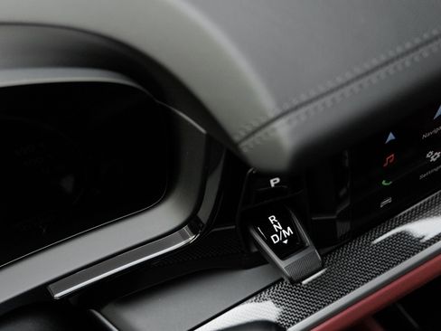 New 2025 Porsche Cayenne Turbo image 21