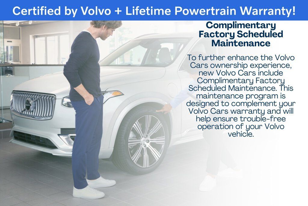 Used 2024 Volvo XC40 B5 Plus AWD/4WD image 18