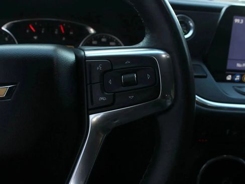 Used 2019 Chevrolet Blazer LT w/ Sound & Technology Package FWD image 29