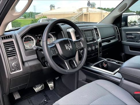 Used 2019 RAM 1500 Express w/ Express Value Package RWD image 18