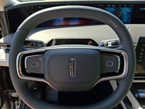 New 2026 Lincoln Nautilus Premier w/ Equipment Group 102A AWD/4WD image 9