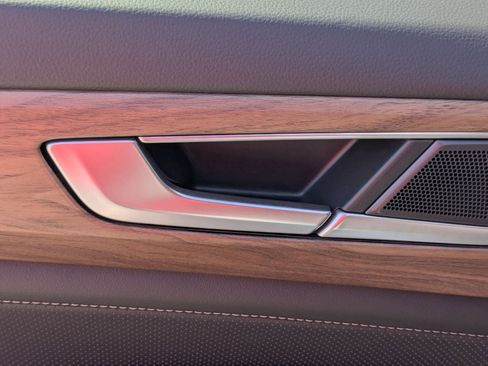 New 2026 Volkswagen Atlas SE image 26