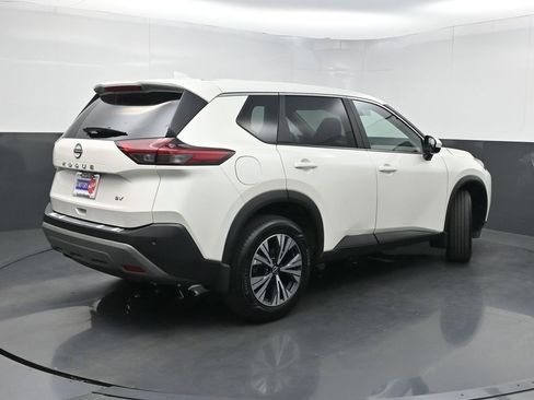 Used 2023 Nissan Rogue SV FWD image 21
