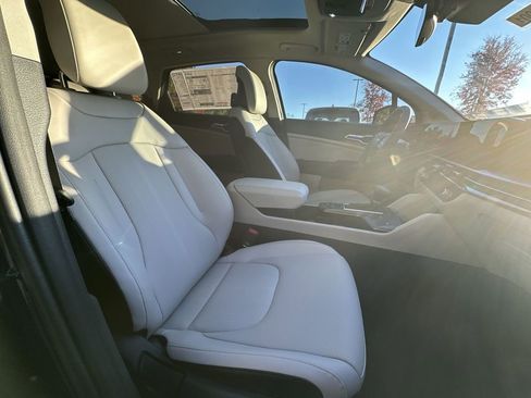 New 2026 Kia Sportage EX image 25