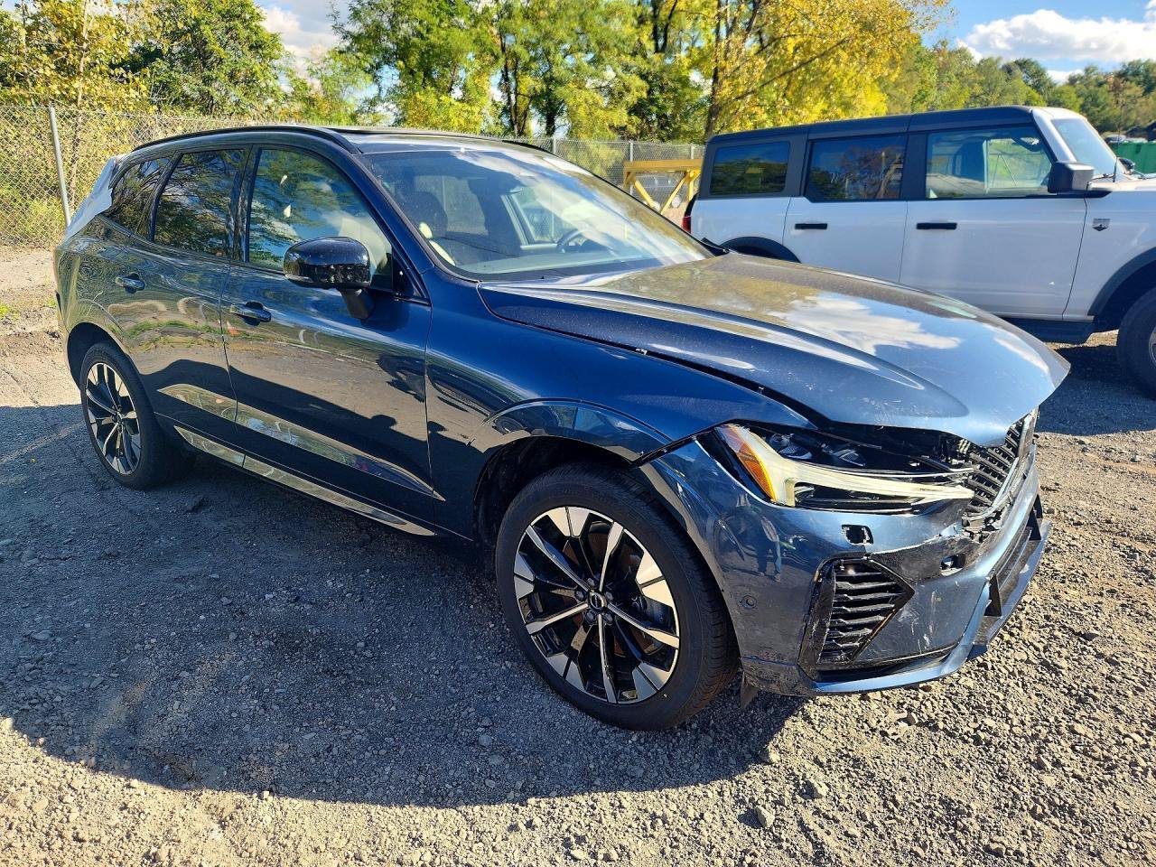 Used 2026 Volvo XC60 T8 Plus w/ Protection Package Premier AWD/4WD image 1