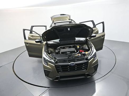 Used 2025 Subaru Ascent Bronze Edition AWD/4WD image 52