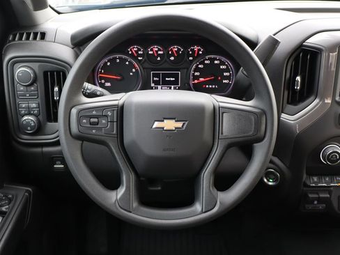 Used 2024 Chevrolet Silverado 2500 Custom w/ Custom Value Package image 19