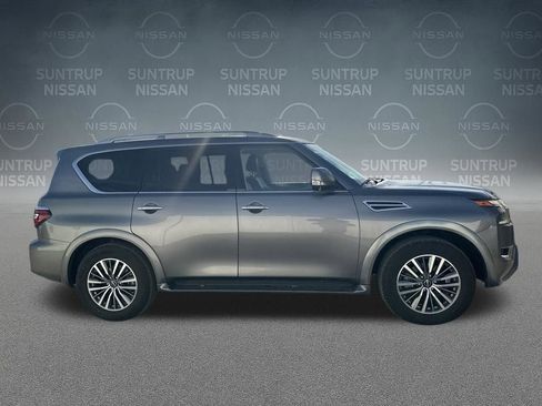 Used 2024 Nissan Armada SL AWD/4WD image 37