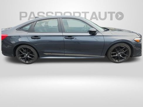 Used 2024 Honda Civic Sport image 2