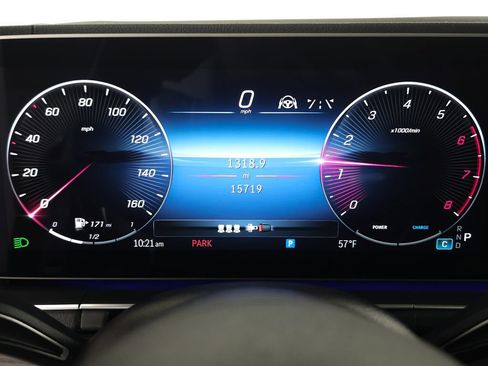 Used 2024 Mercedes-Benz GLE 450 4MATIC w/ AMG Line Exterior image 14