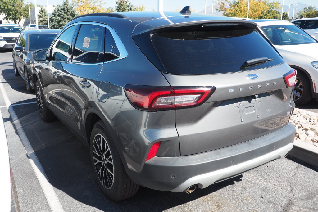 Used 2025 Ford Escape SE FWD image 4