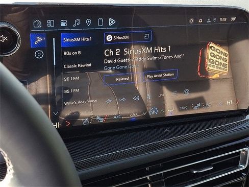 New 2026 Chevrolet Traverse High Country image 9