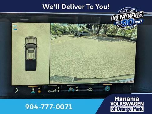 Used 2022 Chevrolet Silverado 1500 LTZ w/ LTZ Premium Package AWD/4WD image 27