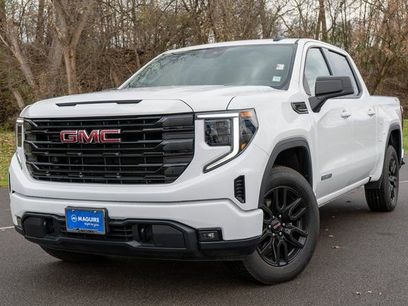 Used 2024 GMC Sierra 1500 Elevation