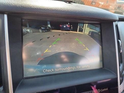 Used 2017 INFINITI Q60 Red Sport 400 image 22