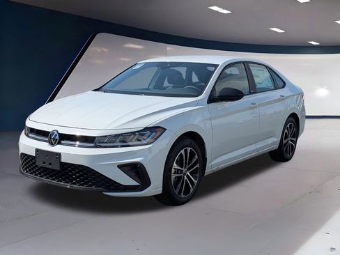 Certified 2025 Volkswagen Jetta Sport image 10