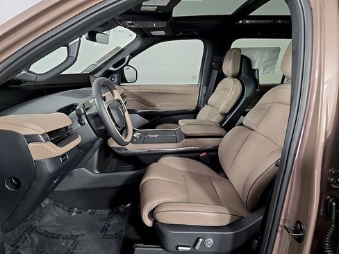 New 2025 Lincoln Navigator L Black Label image 14