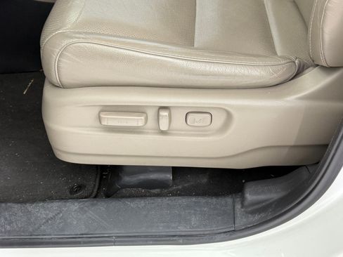 Used 2016 Honda Pilot Elite image 15