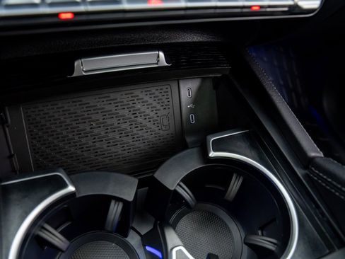 New 2026 Mercedes-Benz GLS 450 4MATIC image 25