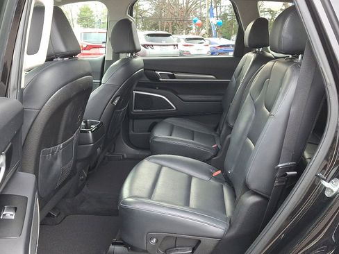 Used 2022 Kia Telluride S image 26