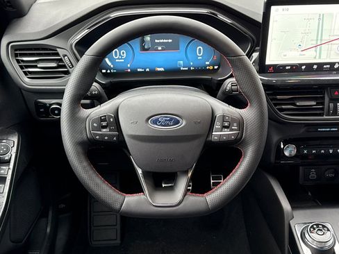 Used 2024 Ford Escape ST-Line Elite w/ Premium Technology Package image 14