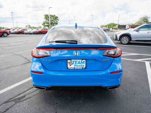 Used 2022 Honda Civic Sport Touring image 5