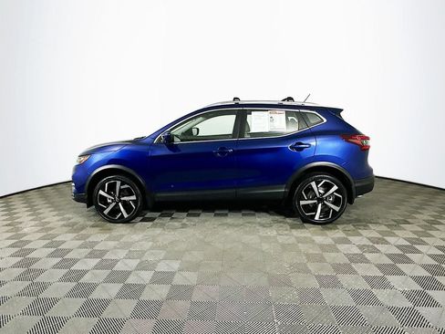 Used 2021 Nissan Rogue Sport SL FWD image 7