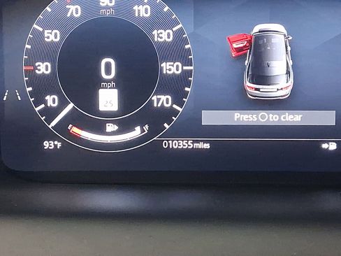 Certified 2025 Land Rover Discovery Sport Dynamic SE image 18