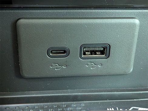 New 2026 Buick Envision Avenir image 25