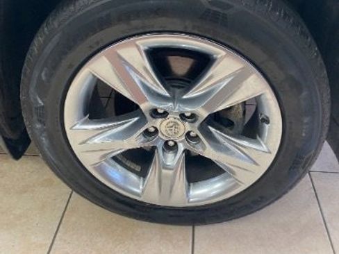 Used 2016 Toyota Highlander Limited AWD/4WD image 25