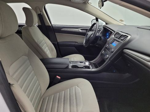 Used 2017 Ford Fusion S image 21