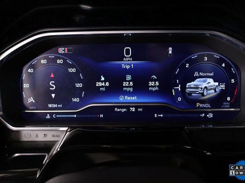 Used 2024 Chevrolet Silverado 1500 RST w/ Z71 Off-Road Package image 4