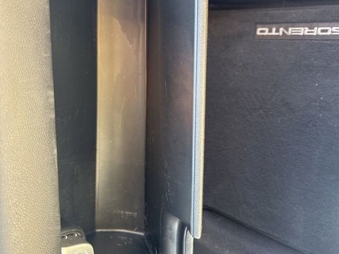 Used 2016 Kia Sorento SX w/ SXL Technology Package image 14