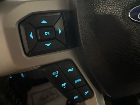 Used 2020 Ford F250 Lariat w/ Lariat Ultimate Package image 31