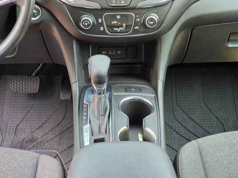 Used 2023 Chevrolet Equinox LT w/ LPO, Floor Liner Package image 26