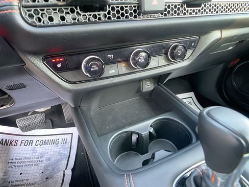 Used 2024 Honda HR-V Sport image 18