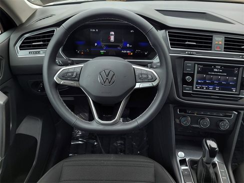 Certified 2024 Volkswagen Tiguan S image 13